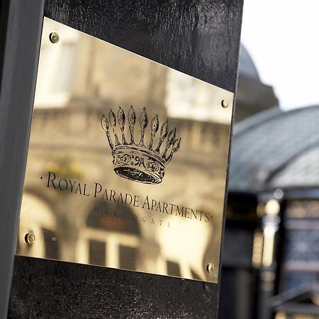 Royal Parade Apartments Χαρογκέιτ Εξωτερικό φωτογραφία
